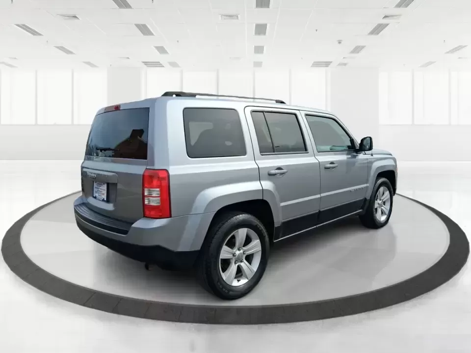 2016 Jeep Patriot Sport (1C4NJRBB2GD) with an 2.4L I-4 DOHC engine, located at 1230 East Main St, Xenia, OH, 45385, (937) 908-9800, 39.688026, -83.910172 - Ready for weekend escapes to John Bryan State Park, a confident commute down US-35, or a practical SUV that can handle Ohio's surprise weather? This 2016 Jeep Patriot Sport in Billet Silver Metallic Clearcoat is built for drivers who want everyday flexibility-room for errands and gear, sure-footed c - Photo#2