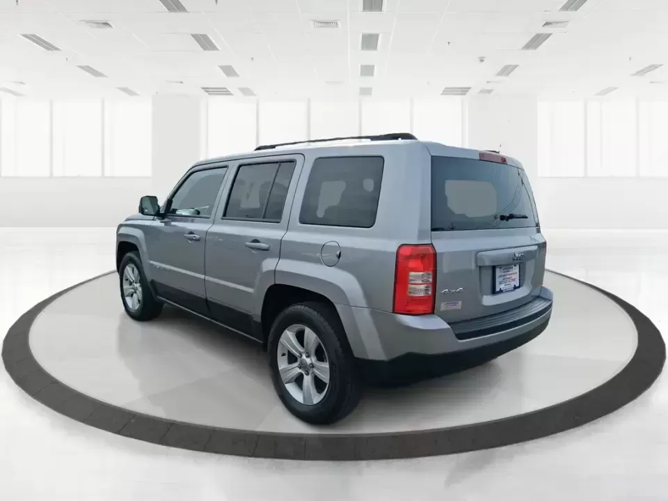 2016 Jeep Patriot Sport (1C4NJRBB2GD) with an 2.4L I-4 DOHC engine, located at 1230 East Main St, Xenia, OH, 45385, (937) 908-9800, 39.688026, -83.910172 - Ready for weekend escapes to John Bryan State Park, a confident commute down US-35, or a practical SUV that can handle Ohio's surprise weather? This 2016 Jeep Patriot Sport in Billet Silver Metallic Clearcoat is built for drivers who want everyday flexibility-room for errands and gear, sure-footed c - Photo#4