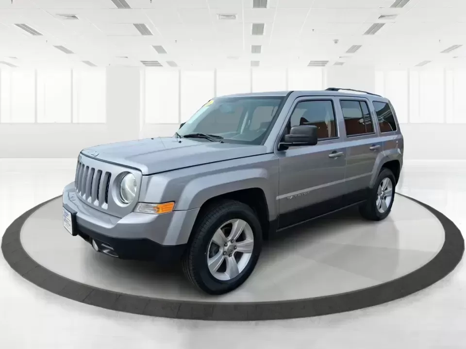 2016 Jeep Patriot Sport (1C4NJRBB2GD) with an 2.4L I-4 DOHC engine, located at 1230 East Main St, Xenia, OH, 45385, (937) 908-9800, 39.688026, -83.910172 - Ready for weekend escapes to John Bryan State Park, a confident commute down US-35, or a practical SUV that can handle Ohio's surprise weather? This 2016 Jeep Patriot Sport in Billet Silver Metallic Clearcoat is built for drivers who want everyday flexibility-room for errands and gear, sure-footed c - Photo#8