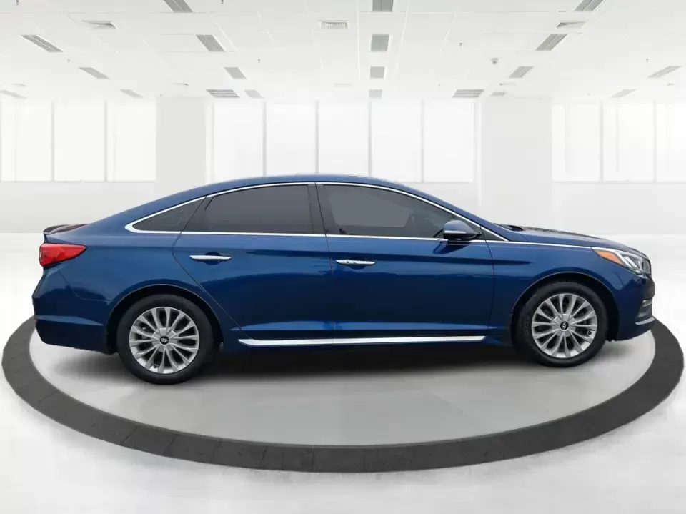 2015 Hyundai Sonata Limited (5NPE34AF5FH) with an 2.4L I-4 gasoline direct injection engine, 6-Speed Automatic transmission, located at 401 Woodman Dr, Riverside, OH, 45431, (937) 908-9800, 39.760899, -84.123421 - Picture your next week going smoother: an easy highway commute up I75, a comfortable school drop-off run through Piqua, and a weekend drive to the Miami County Fairgrounds-all in a sedan that feels upscale without the upscale price. This **2015 Hyundai Sonata Limited** in **Lakeside Blue** is built - Photo#1