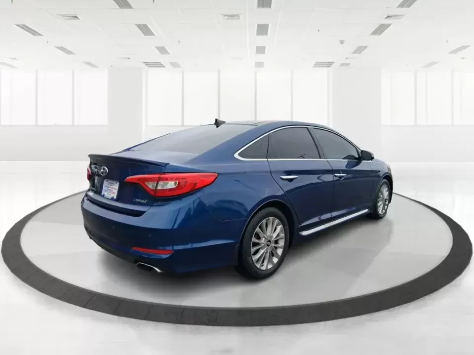 2015 Hyundai Sonata Limited (5NPE34AF5FH) with an 2.4L I-4 gasoline direct injection engine, 6-Speed Automatic transmission, located at 401 Woodman Dr, Riverside, OH, 45431, (937) 908-9800, 39.760899, -84.123421 - Picture your next week going smoother: an easy highway commute up I75, a comfortable school drop-off run through Piqua, and a weekend drive to the Miami County Fairgrounds-all in a sedan that feels upscale without the upscale price. This **2015 Hyundai Sonata Limited** in **Lakeside Blue** is built - Photo#2