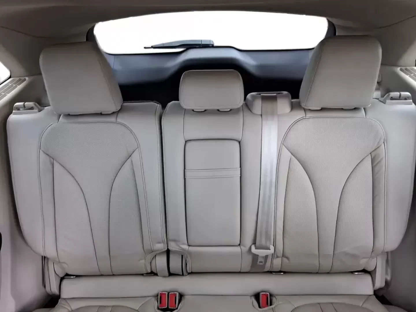 2017 Lincoln MKC Reserve (5LMCJ3D97HU) with an 2.0L L4 DOHC 16V engine, 6A transmission, located at 8750 N County Rd 25A, Piqua, OH, 45356, (937) 908-9800, 40.164391, -84.232513 - Picture your next road trip starting in Piqua with the family loaded up, playlists queued, and plenty of room for luggage-then finishing the day with a quiet, comfortable drive home on I75. This 2017 Lincoln MKC Reserve SUV is built for real life: long commutes, weekend getaways to Indian Lake, and - Photo#14