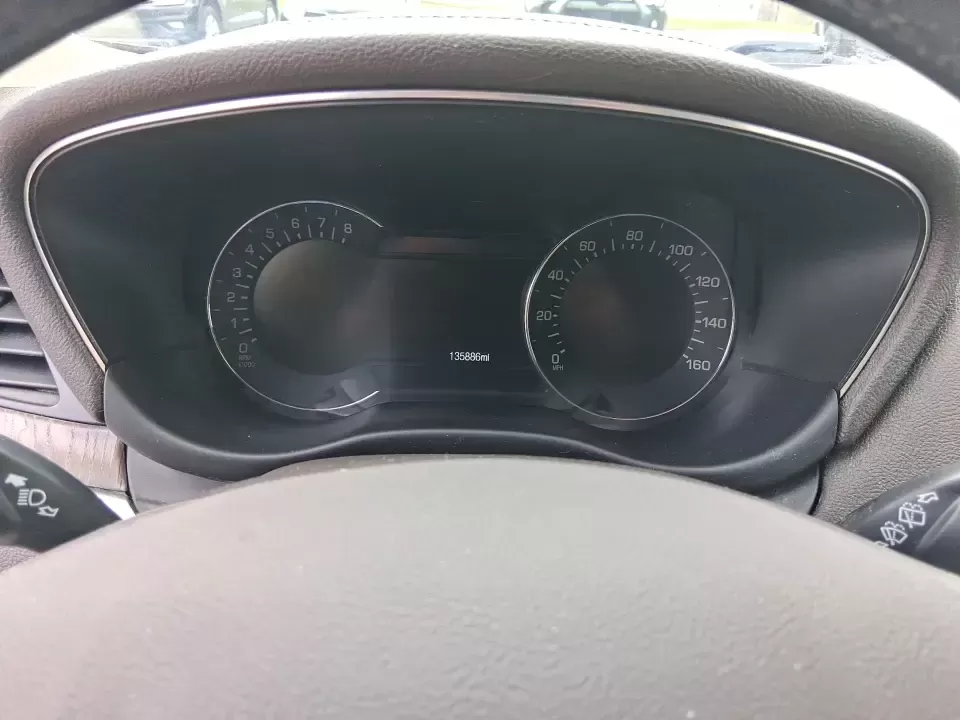 2017 Lincoln MKC Reserve (5LMCJ3D97HU) with an 2.0L L4 DOHC 16V engine, 6A transmission, located at 8750 N County Rd 25A, Piqua, OH, 45356, (937) 908-9800, 40.164391, -84.232513 - Picture your next road trip starting in Piqua with the family loaded up, playlists queued, and plenty of room for luggage-then finishing the day with a quiet, comfortable drive home on I75. This 2017 Lincoln MKC Reserve SUV is built for real life: long commutes, weekend getaways to Indian Lake, and - Photo#14