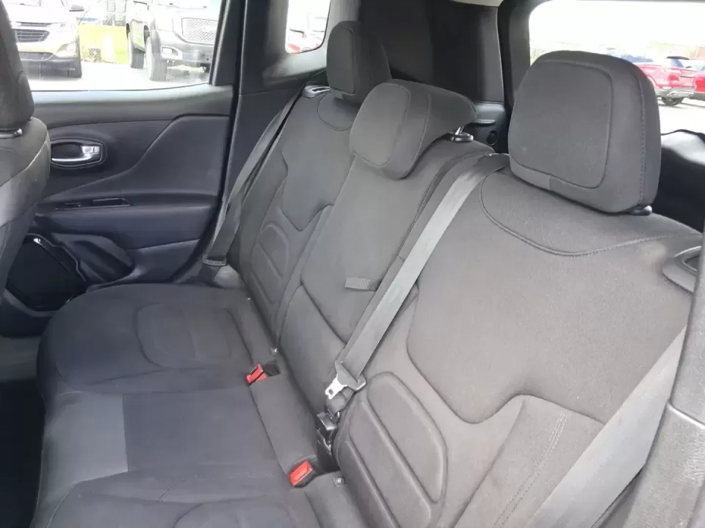 2017 Jeep Renegade Altitude 4x4 (ZACCJBBBXHP) with an 2.4L L4 DOHC 16V engine, 6M transmission, located at 4508 South Dixie Dr, Moraine, OH, 45439, (937) 908-9800, 39.689976, -84.218452 - Picture your next Ohio weekend: loading up the gear for a quick getaway to Carillon Historical Park, meeting friends near The Greene for dinner, or taking the scenic back roads out toward Caesar Creek-without worrying about the weather. This 2017 Jeep Renegade Altitude 4x4 is built for real-life ver - Photo#10