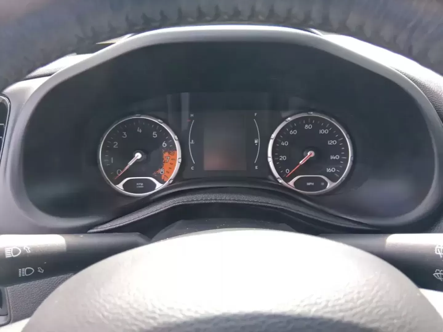 2017 Jeep Renegade Altitude 4x4 (ZACCJBBBXHP) with an 2.4L L4 DOHC 16V engine, 6M transmission, located at 4508 South Dixie Dr, Moraine, OH, 45439, (937) 908-9800, 39.689976, -84.218452 - Picture your next Ohio weekend: loading up the gear for a quick getaway to Carillon Historical Park, meeting friends near The Greene for dinner, or taking the scenic back roads out toward Caesar Creek-without worrying about the weather. This 2017 Jeep Renegade Altitude 4x4 is built for real-life ver - Photo#15