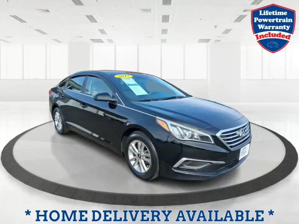 2017 Hyundai Sonata SE (5NPE24AF7HH) with an 2.4L I-4 gasoline direct injection engine, 7A transmission, located at 1099 N County Rd 25A , Troy, OH, 45373, (937) 908-9800, 40.057079, -84.212883 - Need a dependable sedan for the daily commute down I75, quick errands around Troy, or comfortable weekend drives to Dayton? This 2017 Hyundai Sonata SE in Phantom Black is an easy-to-live-with choice for practical drivers who want modern safety, efficient performance, and a smooth ride-without payin - Photo#0