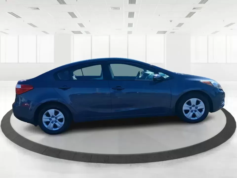 2016 Kia Forte LX (KNAFX4A63G5) with an 1.8L I-4 DOHC engine, 6-Speed Automatic transmission, located at 1184 Kauffman Ave, Fairborn, OH, 45324, (937) 908-9800, 39.807072, -84.030914 - Need a dependable commuter that still feels comfortable for weekend plans around the Miami Valley? This **2016 Kia Forte LX** in **Steel Blue Metallic** is a smart, budget-friendly sedan that fits real life in **Fairborn, Ohio**-whether you're driving to Wright-Patterson AFB, heading to class, or cr - Photo#1