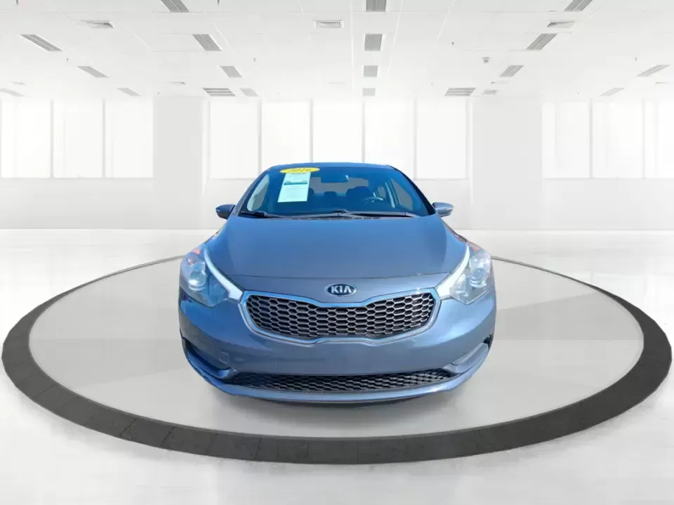 2016 Kia Forte LX (KNAFX4A63G5) with an 1.8L I-4 DOHC engine, 6-Speed Automatic transmission, located at 1951 S Dayton Lakeview Rd., New Carlisle, OH, 45344, (937) 908-9800, 39.890999, -84.050255 - Need a dependable commuter that still feels comfortable for weekend plans around the Miami Valley? This **2016 Kia Forte LX** in **Steel Blue Metallic** is a smart, budget-friendly sedan that fits real life in **Fairborn, Ohio**-whether you're driving to Wright-Patterson AFB, heading to class, or cr - Photo#7