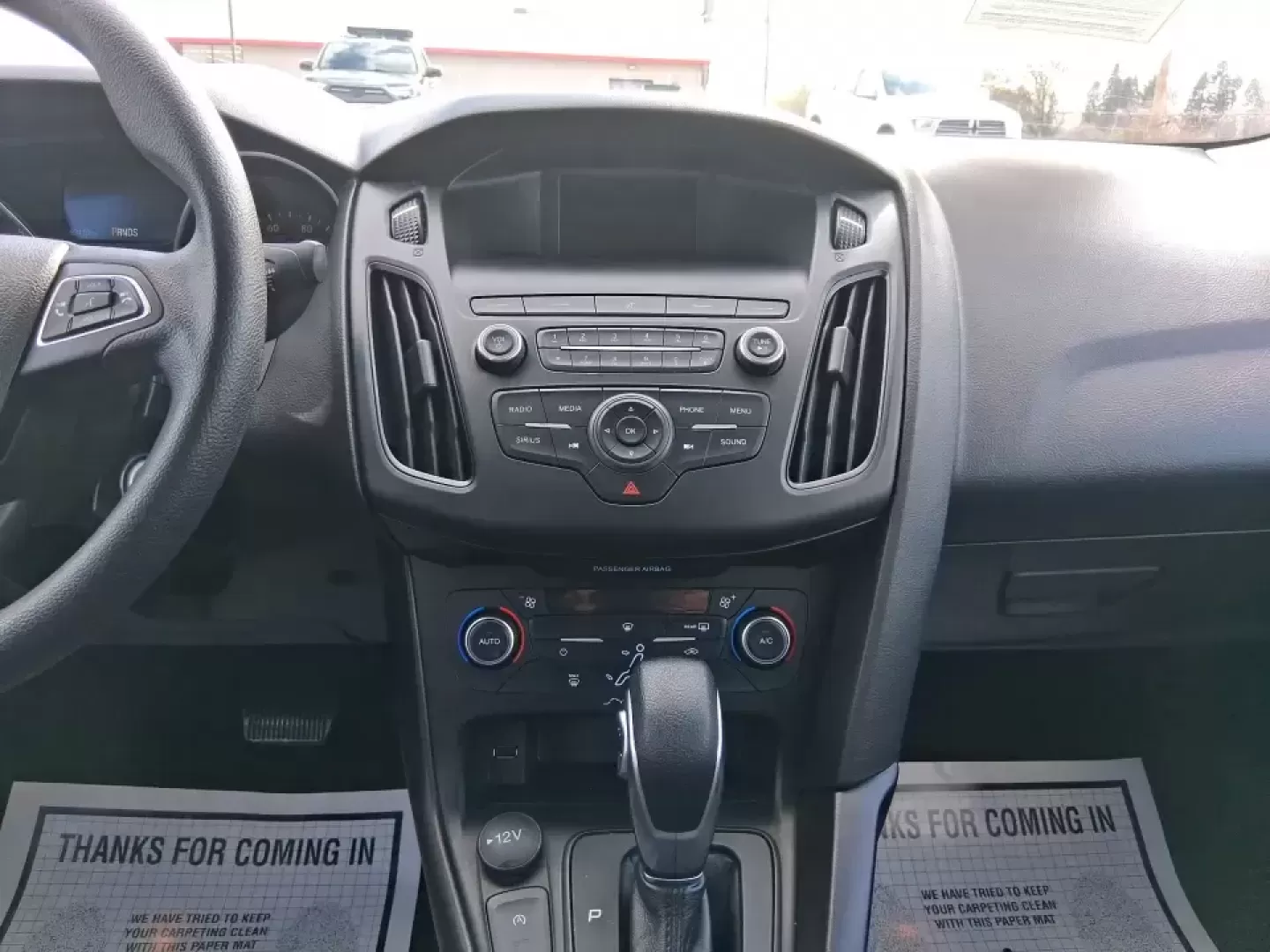 2018 Ford Focus SE (1FADP3FE4JL) with an 1.0L L3 engine, Automatic transmission, located at 1951 S Dayton Lakeview Rd., New Carlisle, OH, 45344, (937) 908-9800, 39.890999, -84.050255 - Need a dependable commuter that's easy to park downtown, comfortable on I70, and efficient enough for everyday errands from Meijer runs to school drop-offs? This 2018 Ford Focus SE sedan is a smart, budget-friendly choice for life in and around New Carlisle, offering modern tech, confidence-inspirin - Photo#13