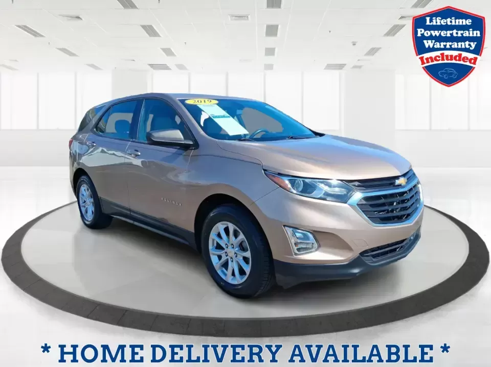 2019 Chevrolet Equinox LS 2WD (2GNAXHEV3K6) with an 1.5L L4 DIR DOHC 16V TURBO engine, 6A transmission, located at 4508 South Dixie Dr, Moraine, OH, 45439, (937) 908-9800, 39.689976, -84.218452 - Need a smart, comfortable SUV for the daily commute down South Dixie Drive, school drop-offs, and weekend runs to Cox Arboretum or Carillon Historical Park? This 2019 Chevrolet Equinox LS is built for real-life Ohio driving-roomy enough for growing families, efficient for long commutes toward Downto - Photo#0
