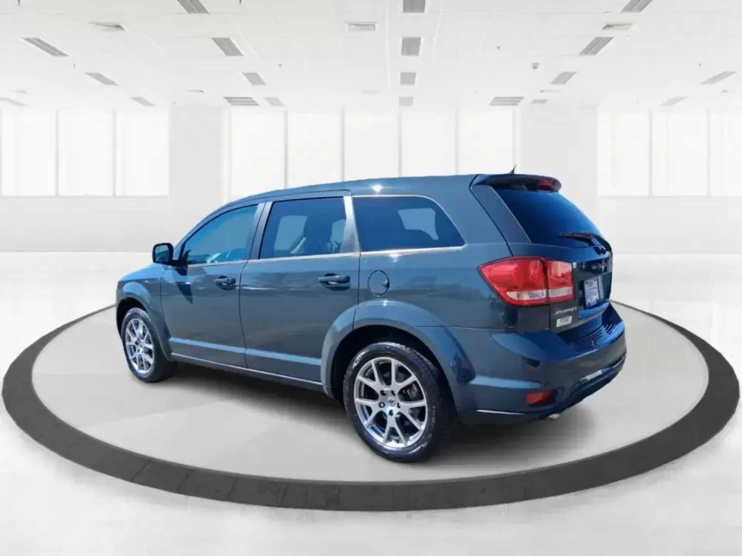 2018 Dodge Journey GT (3C4PDCEGXJT) with an Pentastar 3.6L V-6 DOHC engine, 6A transmission, located at 1951 S Dayton Lakeview Rd., New Carlisle, OH, 45344, (937) 908-9800, 39.890999, -84.050255 - Load up the family, point the hood toward I70, and make every errand or weekend getaway feel easier in this 2018 Dodge Journey GT-an SUV built for real life in and around New Carlisle. Whether you're juggling school drop-offs, commuting toward Dayton, or planning a road trip to Buck Creek State Park - Photo#3