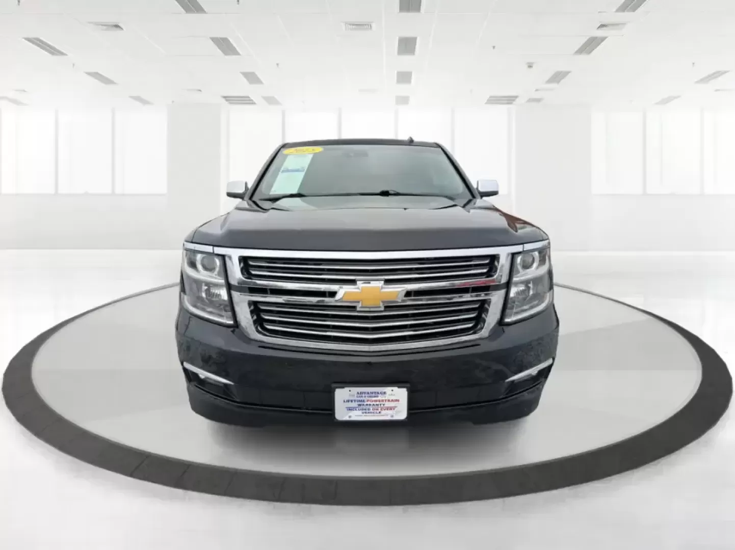 2015 Chevrolet Tahoe LTZ (1GNSKCKC9FR) with an EcoTec3 5.3L V-8 gasoline direct injection engine, 6-Speed Automatic transmission, located at 4508 South Dixie Dr, Moraine, OH, 45439, (937) 908-9800, 39.689976, -84.218452 - Big family weekend at Indian Lake, a road-trip up I-75, or a daily commute with room for coworkers and gear-this 2015 Chevrolet Tahoe LTZ 4WD is built for the kind of life that doesn't fit in a small SUV. Finished in sleek Black and powered by the EcoTec3 5.3L V8 with a smooth 6-speed automatic tran - Photo#7