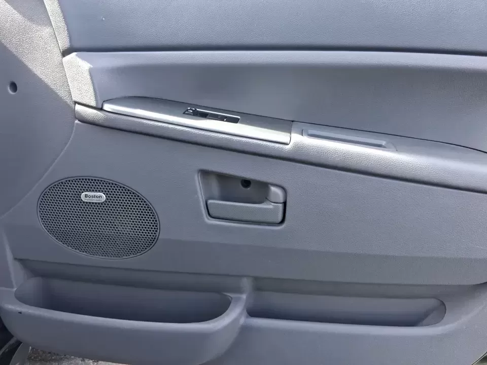 2007 Jeep Grand Cherokee Laredo (1J8GR48K47C) with an 3.7L V6 SOHC 12V engine, 5-Speed Automatic Overdrive transmission, located at 880 E. National Road, Vandalia, OH, 45377, (937) 908-9800, 39.891918, -84.183594 - Weekend getaways to the trails, winter commutes on slick Ohio roads, and family errands across town all get easier when you're in a capable SUV with true 4WD confidence. This **2007 Jeep Grand Cherokee Laredo** is built for drivers who want classic Jeep utility without giving up everyday comfort-ide - Photo#19