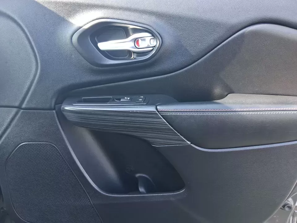 2016 Jeep Cherokee 75th Anniversary (1C4PJLCB9GW) with an 2.4L L4 DOHC 16V engine, 9A transmission, located at 8750 N County Rd 25A, Piqua, OH, 45356, (937) 908-9800, 40.164391, -84.232513 - Weekend road trips to Indian Lake, daily commutes down I75, or hauling sports gear across town-this **2016 Jeep Cherokee 75th Anniversary** is built for real life in West Central Ohio. With its versatile crossover footprint, confident Jeep attitude, and comfort-focused cabin, it's a smart pick for * - Photo#20