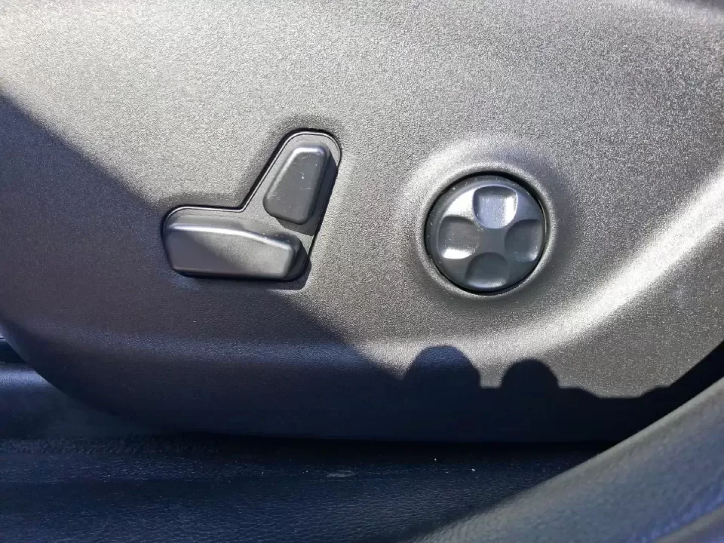 2016 Jeep Cherokee 75th Anniversary (1C4PJLCB9GW) with an 2.4L L4 DOHC 16V engine, 9A transmission, located at 401 Woodman Dr, Riverside, OH, 45431, (937) 908-9800, 39.760899, -84.123421 - Weekend road trips to Indian Lake, daily commutes down I75, or hauling sports gear across town-this **2016 Jeep Cherokee 75th Anniversary** is built for real life in West Central Ohio. With its versatile crossover footprint, confident Jeep attitude, and comfort-focused cabin, it's a smart pick for * - Photo#18
