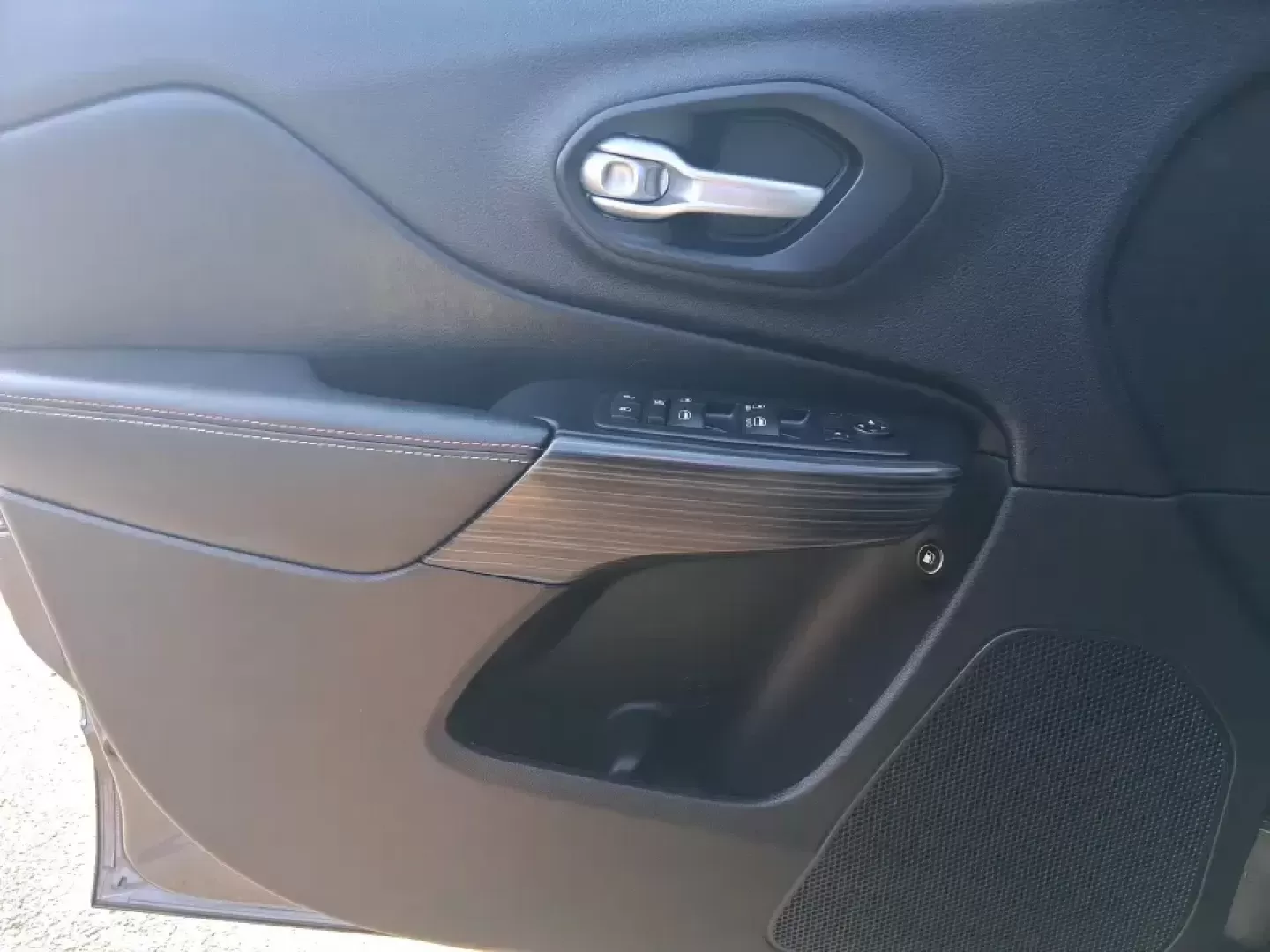 2016 Jeep Cherokee 75th Anniversary (1C4PJLCB9GW) with an 2.4L L4 DOHC 16V engine, 9A transmission, located at 401 Woodman Dr, Riverside, OH, 45431, (937) 908-9800, 39.760899, -84.123421 - Weekend road trips to Indian Lake, daily commutes down I75, or hauling sports gear across town-this **2016 Jeep Cherokee 75th Anniversary** is built for real life in West Central Ohio. With its versatile crossover footprint, confident Jeep attitude, and comfort-focused cabin, it's a smart pick for * - Photo#19