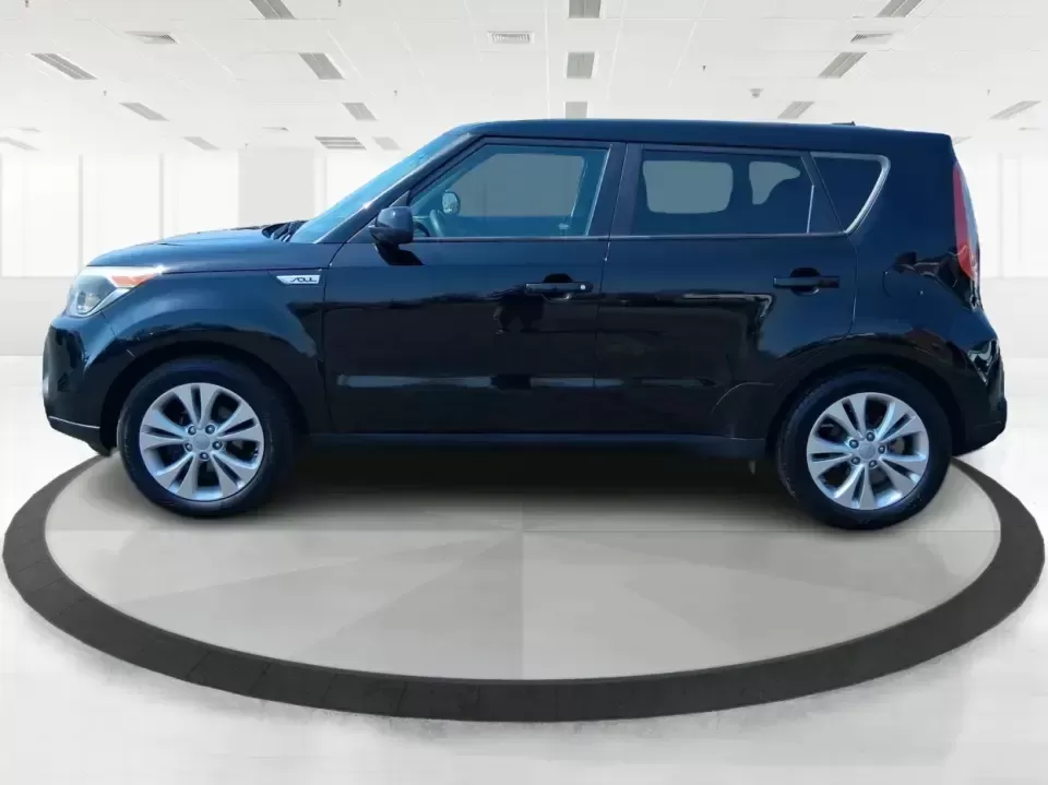 2015 Kia Soul + (KNDJP3A56F7) with an 2.0L L4 DOHC 16V engine, 6-Speed Automatic transmission, located at 880 E. National Road, Vandalia, OH, 45377, (937) 908-9800, 39.891918, -84.183594 - Need a city-friendly ride that fits real life-school drop-offs, a long commute to Dayton, and quick weekend runs to the Greene or Riverscape-without feeling huge or hard to park? This 2015 Kia Soul + in Shadow Black is built for busy schedules and active lifestyles, offering SUV-like space in an eas- Photo#5