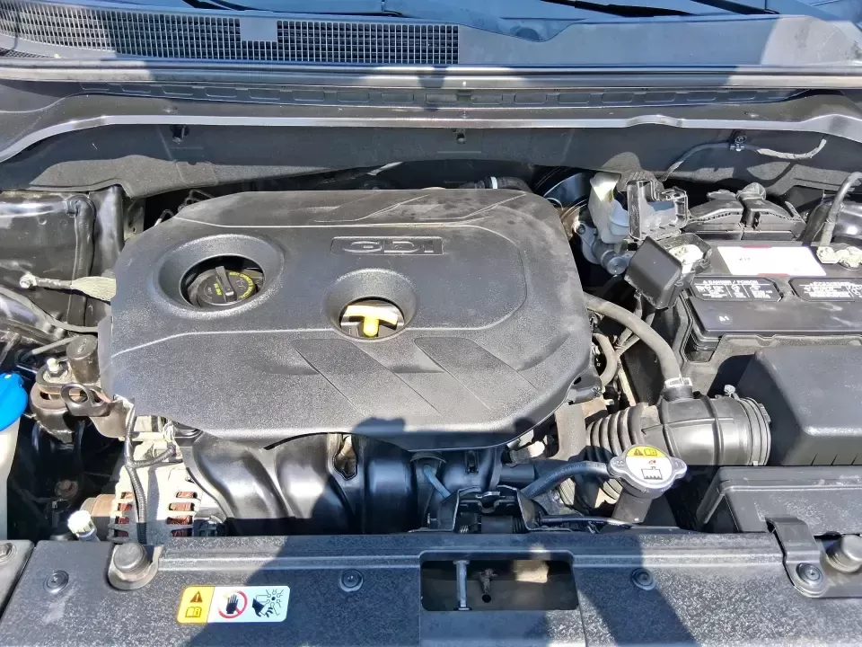 2015 Kia Soul + (KNDJP3A56F7) with an 2.0L L4 DOHC 16V engine, 6-Speed Automatic transmission, located at 880 E. National Road, Vandalia, OH, 45377, (937) 908-9800, 39.891918, -84.183594 - Need a city-friendly ride that fits real life-school drop-offs, a long commute to Dayton, and quick weekend runs to the Greene or Riverscape-without feeling huge or hard to park? This 2015 Kia Soul + in Shadow Black is built for busy schedules and active lifestyles, offering SUV-like space in an eas- Photo#11