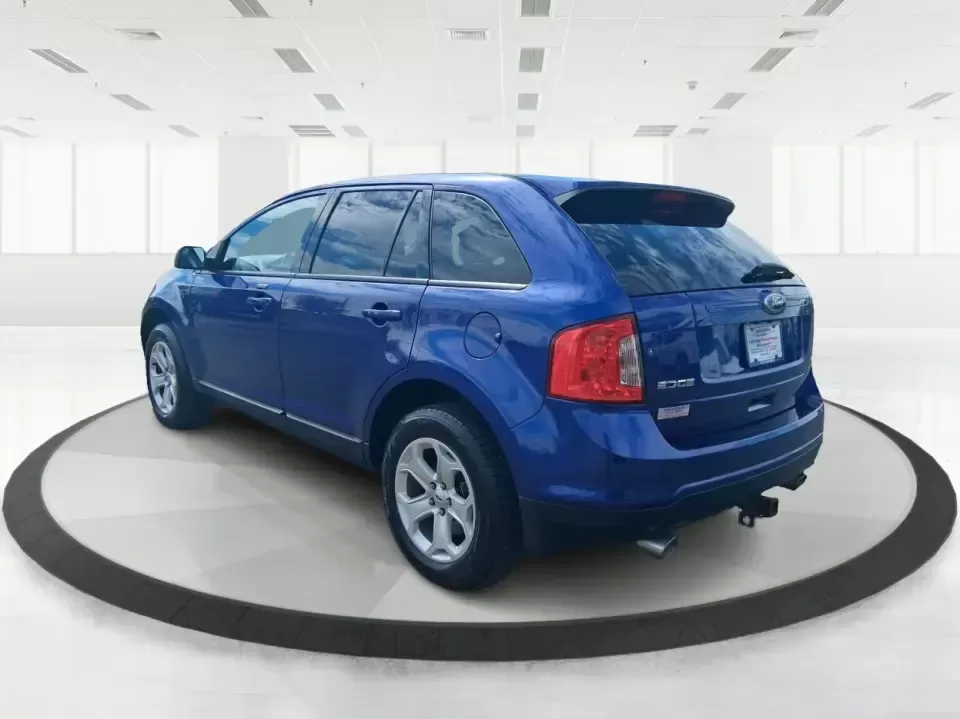 2013 Ford Edge SEL (2FMDK4JC3DB) with an 3.5L V-6 DOHC engine, 6-Speed Automatic transmission, located at 1230 East Main St, Xenia, OH, 45385, (937) 908-9800, 39.688026, -83.910172 - Pack up the kids, cue up your favorite playlist, and point the nose toward a weekend getaway-this 2013 Ford Edge SEL is the kind of comfortable, confident SUV that fits real life in Troy, Ohio. Whether you're commuting up SR-25A, running after-school errands near downtown Troy, or loading up for a r - Photo#4