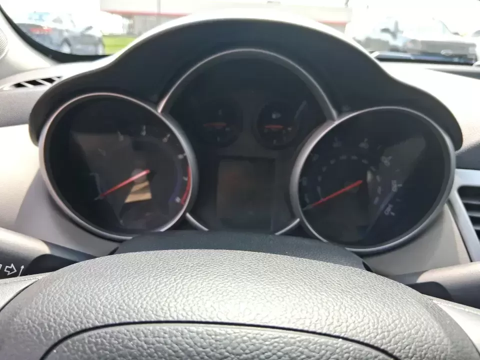 2013 Chevrolet Cruze LS Auto (1G1PA5SH4D7) with an ECOTEC 1.8L I-4 DOHC engine, 6-Speed Automatic transmission, located at 1184 Kauffman Ave, Fairborn, OH, 45324, (937) 908-9800, 39.807072, -84.030914 - Make your weekdays easier and your weekends more spontaneous with a sedan that's built for real life in Fairborn-whether you're commuting to Wright-Patterson AFB, running errands between Beavercreek and Huber Heights, or planning a quick road trip down I-675. This **2013 Chevrolet Cruze LS Auto** de - Photo#14