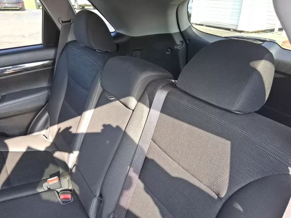 2014 Kia Sorento LX (5XYKTCA65EG) with an 2.4L I-4 gasoline direct injection engine, 6-Speed Automatic transmission, located at 1230 East Main St, Xenia, OH, 45385, (937) 908-9800, 39.688026, -83.910172 - Need one SUV that can handle Ohio winters, school drop-offs, and spontaneous weekend getaways to Indian Lake or a day trip to Dayton? This 2014 Kia Sorento LX in eye-catching Remington Red Metallic is a practical, confidence-building choice for busy families, commuters, and adventure-minded drivers - Photo#10