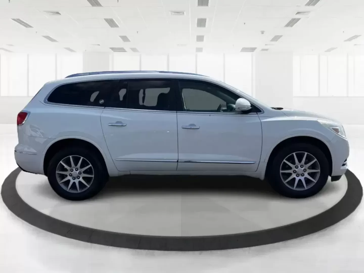 2015 Buick Enclave Leather (5GAKRBKDXFJ) with an 3.6L V-6 gasoline direct injection engine, 6-Speed Automatic Overdrive transmission, located at 1099 N County Rd 25A , Troy, OH, 45373, (937) 908-9800, 40.057079, -84.212883 - Pack up the kids, cue the road-trip playlist, and point your weekend plans toward somewhere fun-this 2015 Buick Enclave Leather in White Opal is built for real life in Troy, Ohio. Whether you're doing the school run, commuting up I75, or heading to the Dayton area for a family day out, the Enclave d - Photo#1