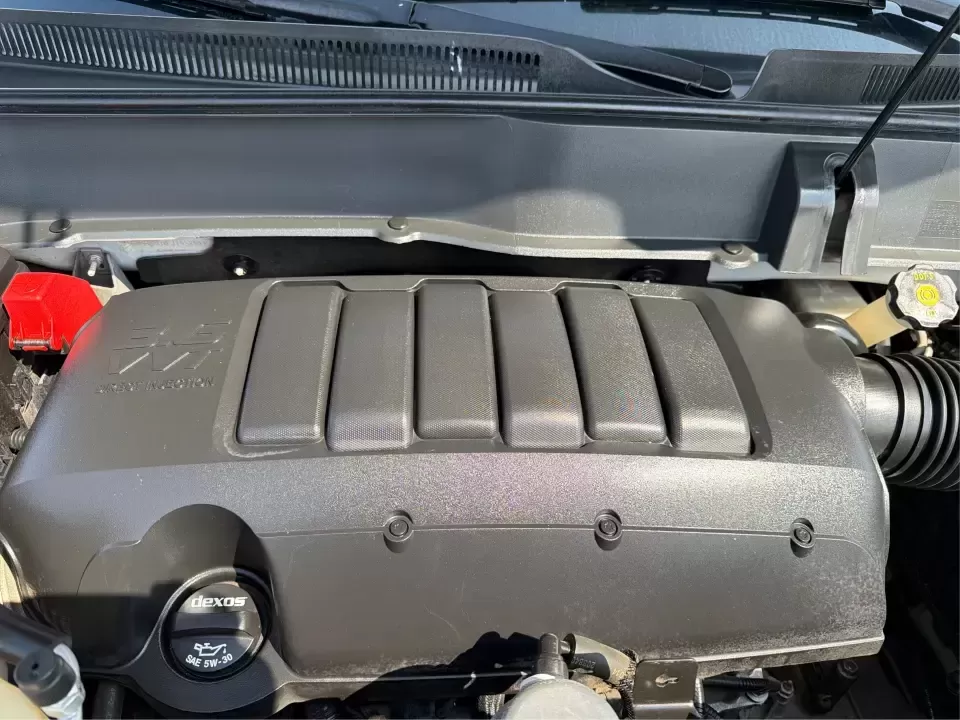 2015 Buick Enclave Leather (5GAKRBKDXFJ) with an 3.6L V-6 gasoline direct injection engine, 6-Speed Automatic Overdrive transmission, located at 1099 N County Rd 25A , Troy, OH, 45373, (937) 908-9800, 40.057079, -84.212883 - Pack up the kids, cue the road-trip playlist, and point your weekend plans toward somewhere fun-this 2015 Buick Enclave Leather in White Opal is built for real life in Troy, Ohio. Whether you're doing the school run, commuting up I75, or heading to the Dayton area for a family day out, the Enclave d - Photo#11