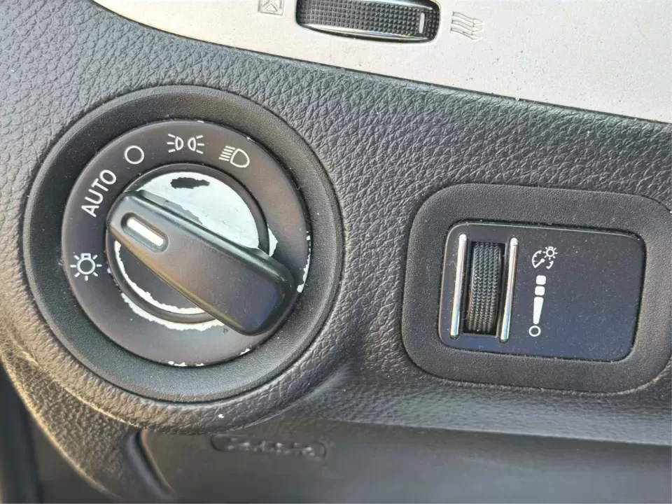 2019 Dodge Journey SE Value Package (3C4PDCAB7KT) with an Tigershark MultiAir 2.4L I-4 DOHC engine, 4A transmission, located at 4508 South Dixie Dr, Moraine, OH, 45439, (937) 908-9800, 39.689976, -84.218452 - Need a practical SUV that can handle school drop-offs, a long commute down I-75, and weekend runs to Carillon Historical Park or RiverScape MetroPark without stretching your budget? This 2019 Dodge Journey SE Value Package is built for real life in Moraine, OH-roomy, comfortable, and ready to keep u - Photo#17