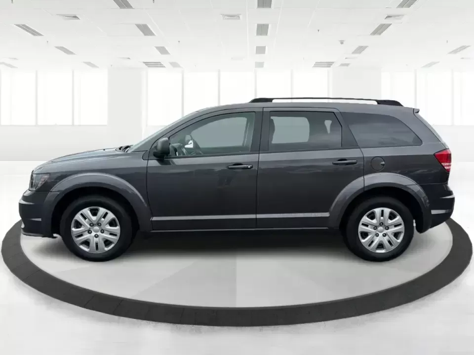 2019 Dodge Journey SE (3C4PDCAB7KT) with an 2.4L L4 DOHC 16V engine, 4A transmission, located at 1230 East Main St, Xenia, OH, 45385, (937) 908-9800, 39.688026, -83.910172 - Need one SUV that can handle the weekday school run, a long I675 commute, and a last-minute road trip to Caesar Creek? This 2019 Dodge Journey SE is built for real-life schedules in Xenia-offering three-row seating for up to 7 passengers, flexible cargo space, and the kind of comfort features that m - Photo#5