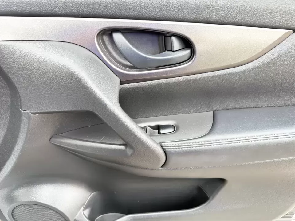 2018 Nissan Rogue S (JN1BJ1CP6JW) with an 2L I-4 gasoline direct injection engine, CVT transmission, located at 4508 South Dixie Dr, Moraine, OH, 45439, (937) 908-9800, 39.689976, -84.218452 - Picture your next week: an easy I75 commute into Dayton, school drop-offs in nearby Kettering, a Costco run, and a weekend drive down to Carillon Historical Park or a quick lap around the Dayton Mall area-all with one SUV that's sized right for real life. This 2018 Nissan Rogue S in sleek Gun Metall - Photo#18