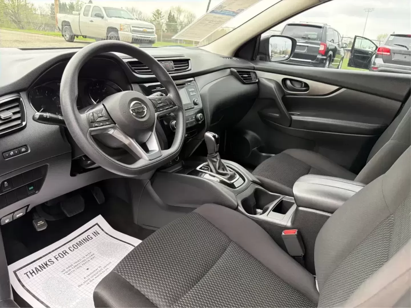 2018 Nissan Rogue S (JN1BJ1CP6JW) with an 2L I-4 gasoline direct injection engine, CVT transmission, located at 401 Woodman Dr, Riverside, OH, 45431, (937) 908-9800, 39.760899, -84.123421 - Picture your next week: an easy I75 commute into Dayton, school drop-offs in nearby Kettering, a Costco run, and a weekend drive down to Carillon Historical Park or a quick lap around the Dayton Mall area-all with one SUV that's sized right for real life. This 2018 Nissan Rogue S in sleek Gun Metall - Photo#9
