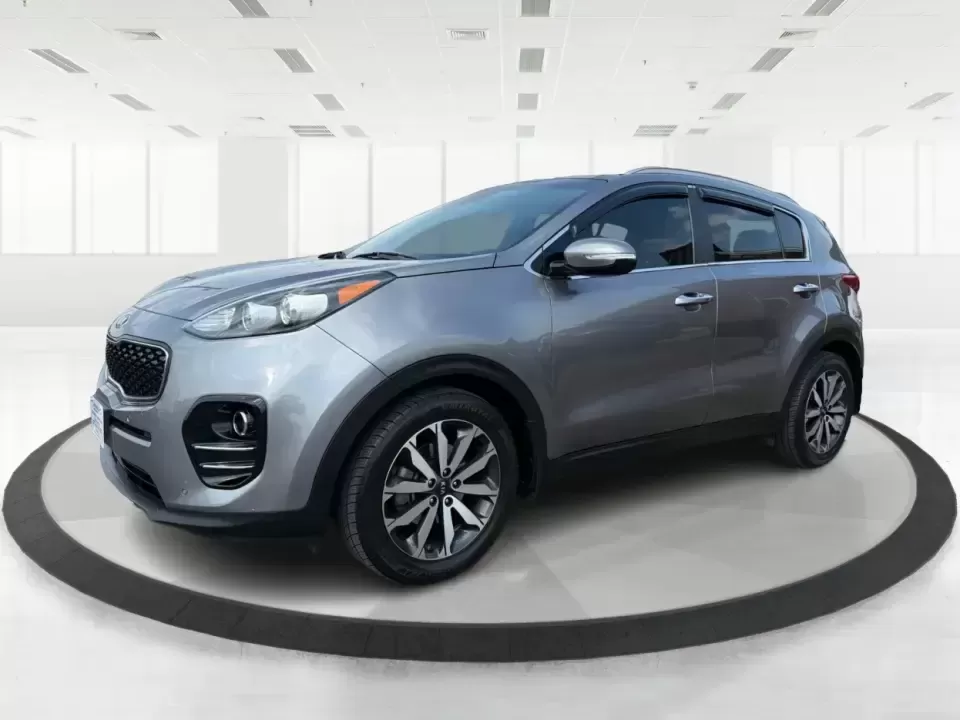 2017 Kia Sportage EX (KNDPN3AC6H7) with an Theta II 2.4L I-4 gasoline direct injection engine, 6A transmission, located at 1951 S Dayton Lakeview Rd., New Carlisle, OH, 45344, (937) 908-9800, 39.890999, -84.050255 - Picture your next weekend: loading up groceries for the week, cruising I70 toward Dayton for dinner plans, or packing the cargo area for a road trip to Huber Heights, Springfield, or a quick getaway near the Great Miami River. This 2017 Kia Sportage EX in Mineral Silver is the kind of practical, com - Photo#8