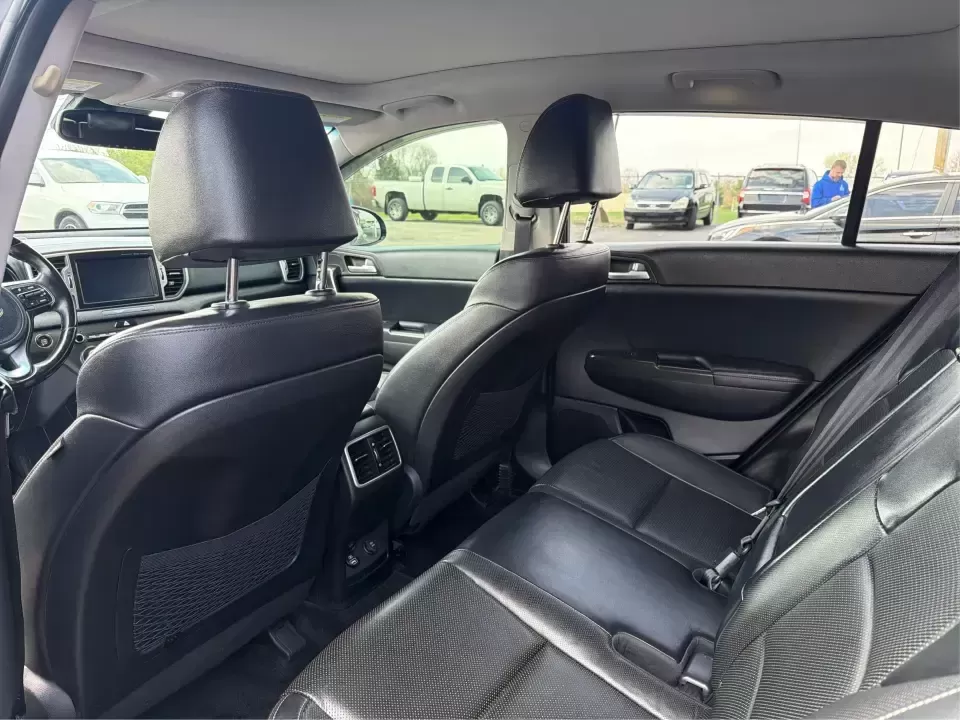 2017 Kia Sportage EX (KNDPN3AC6H7) with an Theta II 2.4L I-4 gasoline direct injection engine, 6A transmission, located at 1951 S Dayton Lakeview Rd., New Carlisle, OH, 45344, (937) 908-9800, 39.890999, -84.050255 - Picture your next weekend: loading up groceries for the week, cruising I70 toward Dayton for dinner plans, or packing the cargo area for a road trip to Huber Heights, Springfield, or a quick getaway near the Great Miami River. This 2017 Kia Sportage EX in Mineral Silver is the kind of practical, com - Photo#10