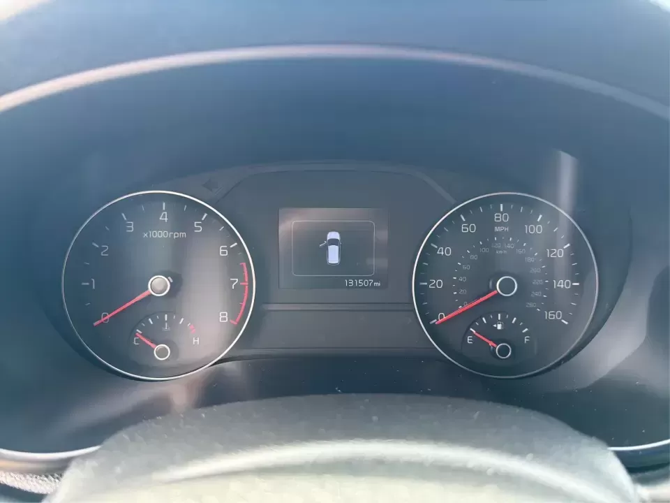 2017 Kia Sportage EX (KNDPN3AC6H7) with an Theta II 2.4L I-4 gasoline direct injection engine, 6A transmission, located at 1951 S Dayton Lakeview Rd., New Carlisle, OH, 45344, (937) 908-9800, 39.890999, -84.050255 - Picture your next weekend: loading up groceries for the week, cruising I70 toward Dayton for dinner plans, or packing the cargo area for a road trip to Huber Heights, Springfield, or a quick getaway near the Great Miami River. This 2017 Kia Sportage EX in Mineral Silver is the kind of practical, com - Photo#15