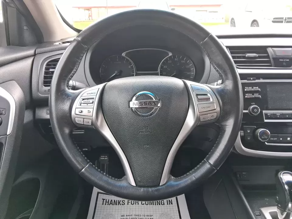 2018 Nissan Altima 2.5 SV (1N4AL3AP0JC) with an 2.5L I-4 DOHC engine, CVT transmission, located at 8750 N County Rd 25A, Piqua, OH, 45356, (937) 908-9800, 40.164391, -84.232513 - 2018 Nissan Altima 2.5 SV - Photo#16