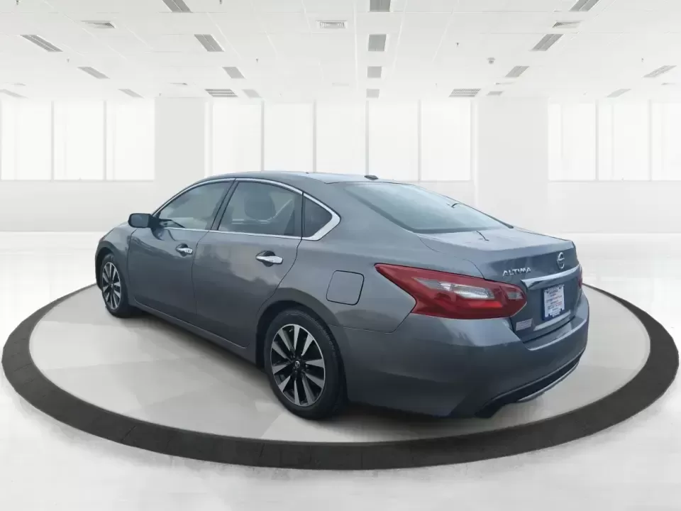 2018 Nissan Altima 2.5 SV (1N4AL3AP0JC) with an 2.5L I-4 DOHC engine, CVT transmission, located at 4508 South Dixie Dr, Moraine, OH, 45439, (937) 908-9800, 39.689976, -84.218452 - Make every mile easier-whether you're tackling a long commute down I75, running kids to practice after school, or planning a weekend day trip to the Miami County Fairgrounds. This 2018 Nissan Altima 2.5 SV in Gun Metallic is the kind of comfortable, efficient sedan that fits real-life schedules in P - Photo#4