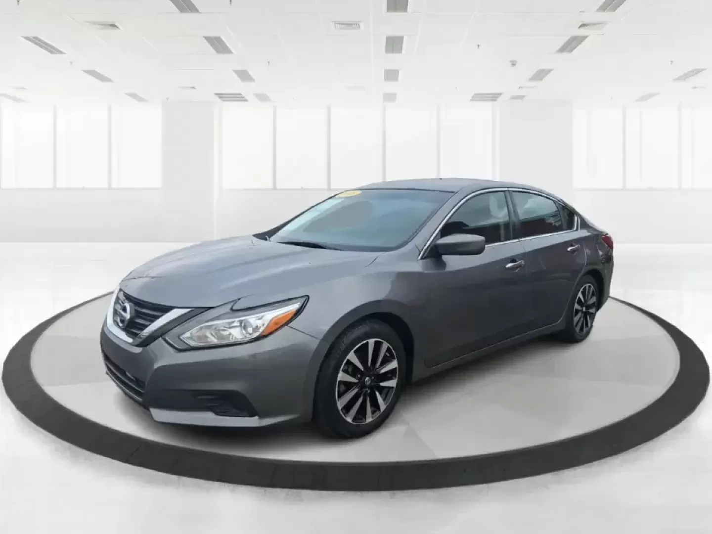 2018 Nissan Altima 2.5 SV (1N4AL3AP0JC) with an 2.5L I-4 DOHC engine, CVT transmission, located at 4508 South Dixie Dr, Moraine, OH, 45439, (937) 908-9800, 39.689976, -84.218452 - Make every mile easier-whether you're tackling a long commute down I75, running kids to practice after school, or planning a weekend day trip to the Miami County Fairgrounds. This 2018 Nissan Altima 2.5 SV in Gun Metallic is the kind of comfortable, efficient sedan that fits real-life schedules in P - Photo#8