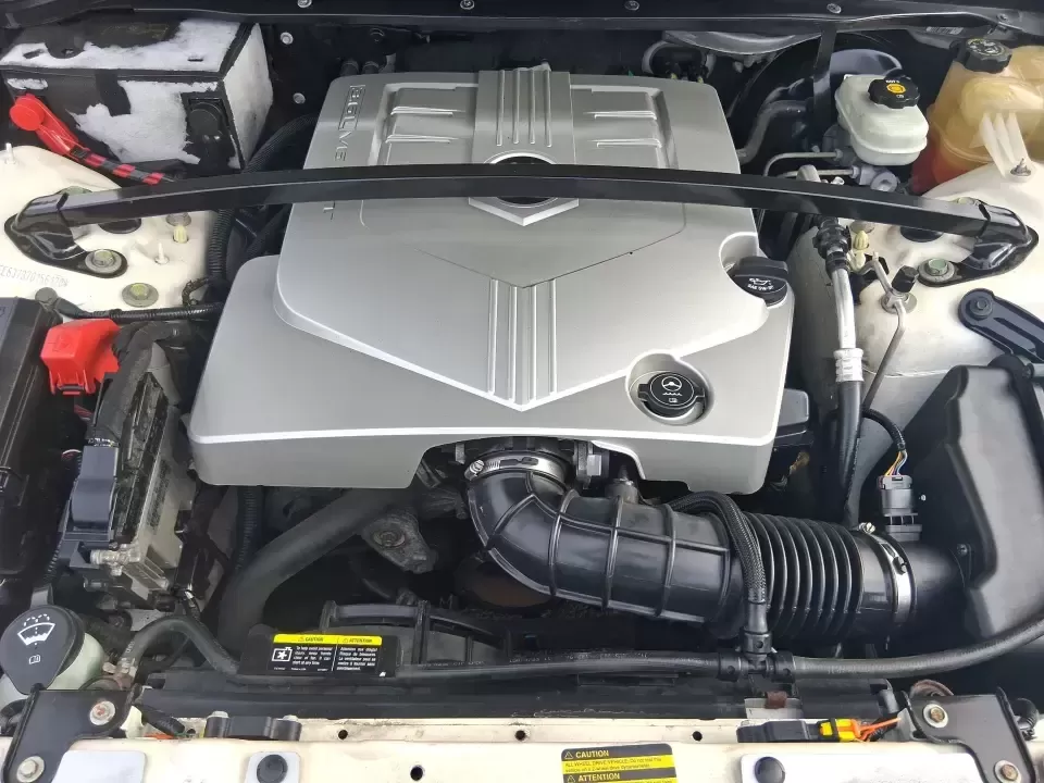 2007 Cadillac SRX V6 (1GYEE637370) with an 3.6L V-6 DOHC engine, 5-Speed Automatic Overdrive transmission, located at 8750 N County Rd 25A, Piqua, OH, 45356, (937) 908-9800, 40.164391, -84.232513 - 2007 Cadillac SRX V6 - Photo#11