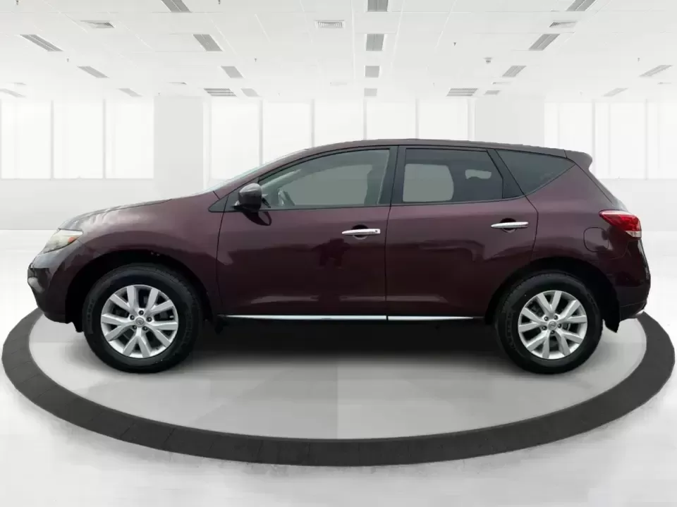 2013 Nissan Murano S (JN8AZ1MW8DW) with an 3.5L V-6 DOHC engine, Continuously Variable Transmission transmission, located at 1230 East Main St, Xenia, OH, 45385, (937) 908-9800, 39.688026, -83.910172 - Picture your next Ohio weekend: loading up the family for a day at Caesar Creek State Park, cruising out to the Greene County Fair, or tackling a long commute between Xenia, Beavercreek, and Dayton with confident comfort. This 2013 Nissan Murano S is the kind of midsize SUV that fits real life-roomy - Photo#5