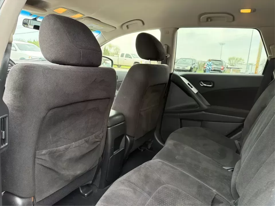 2013 Nissan Murano S (JN8AZ1MW8DW) with an 3.5L V-6 DOHC engine, Continuously Variable Transmission transmission, located at 1230 East Main St, Xenia, OH, 45385, (937) 908-9800, 39.688026, -83.910172 - Picture your next Ohio weekend: loading up the family for a day at Caesar Creek State Park, cruising out to the Greene County Fair, or tackling a long commute between Xenia, Beavercreek, and Dayton with confident comfort. This 2013 Nissan Murano S is the kind of midsize SUV that fits real life-roomy - Photo#10