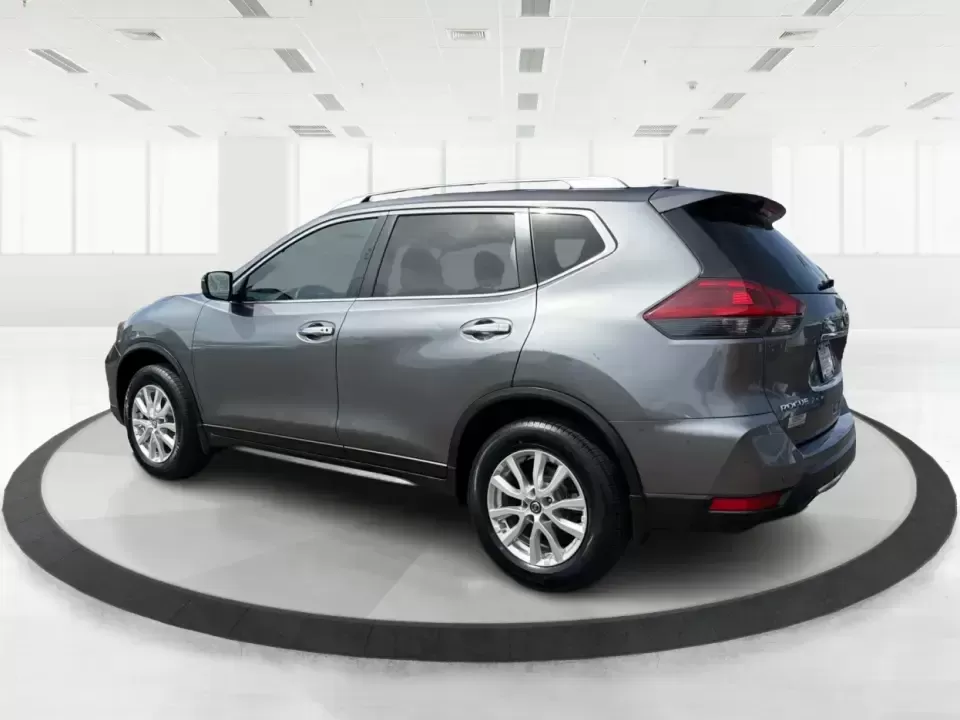 2020 Nissan Rogue SV Intelligent AWD (JN8AT2MV6LW) with an 2.5L I-4 DOHC engine, CVT transmission, located at 1951 S Dayton Lakeview Rd., New Carlisle, OH, 45344, (937) 908-9800, 39.890999, -84.050255 - Picture your next Ohio road trip: the kids buckled in, luggage loaded, and you cruising from New Carlisle to Yellow Springs or downtown Dayton with confidence-no worrying about winter weather, long commutes, or tight parking lots. This 2020 Nissan Rogue SV Intelligent AWD is the kind of practical, c - Photo#4