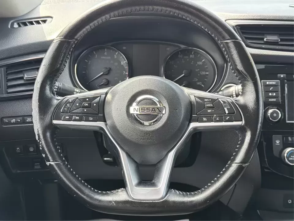 2020 Nissan Rogue SV Intelligent AWD (JN8AT2MV6LW) with an 2.5L I-4 DOHC engine, CVT transmission, located at 1951 S Dayton Lakeview Rd., New Carlisle, OH, 45344, (937) 908-9800, 39.890999, -84.050255 - Picture your next Ohio road trip: the kids buckled in, luggage loaded, and you cruising from New Carlisle to Yellow Springs or downtown Dayton with confidence-no worrying about winter weather, long commutes, or tight parking lots. This 2020 Nissan Rogue SV Intelligent AWD is the kind of practical, c - Photo#16