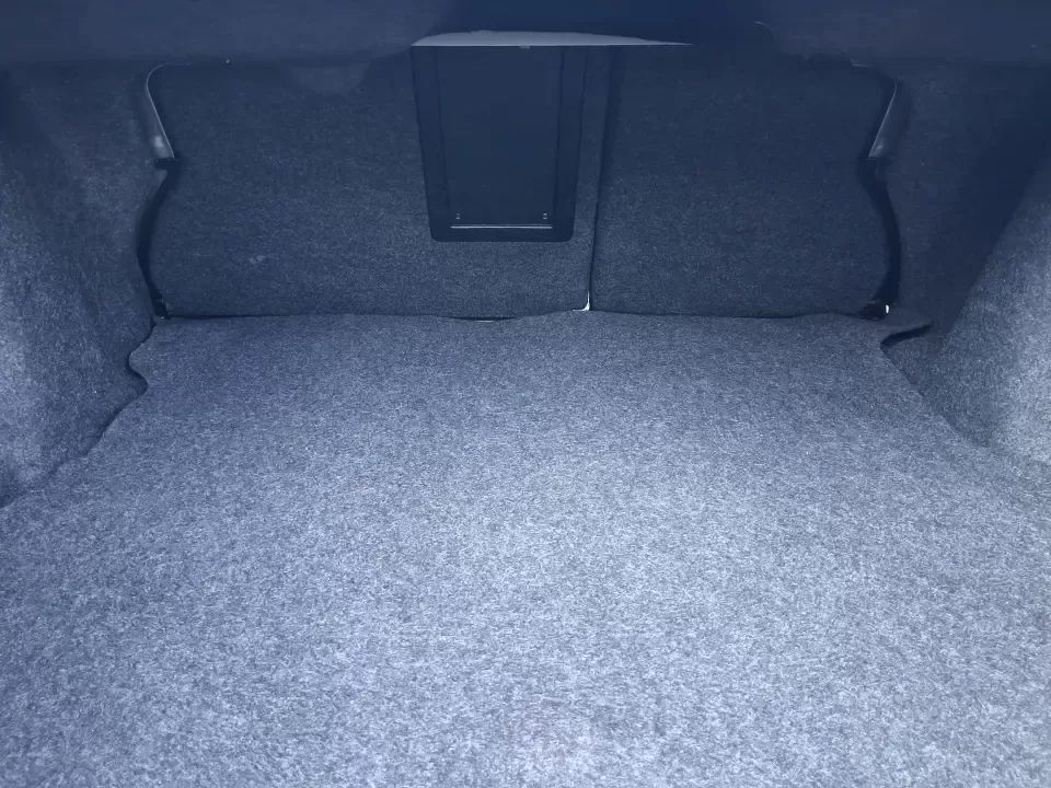 2014 Dodge Avenger SE (1C3CDZAB8EN) with an 2.4L L4 DOHC 16V engine, 4-Speed Automatic transmission, located at 1184 Kauffman Ave, Fairborn, OH, 45324, (937) 908-9800, 39.807072, -84.030914 - Picture an easy, stress-free daily commute from Moraine to downtown Dayton, with enough comfort for the school run, errands along South Dixie Drive, and the occasional weekend escape to Carillon Historical Park or a movie night near the Dayton Mall. If you want a practical sedan that fits real life- - Photo#12