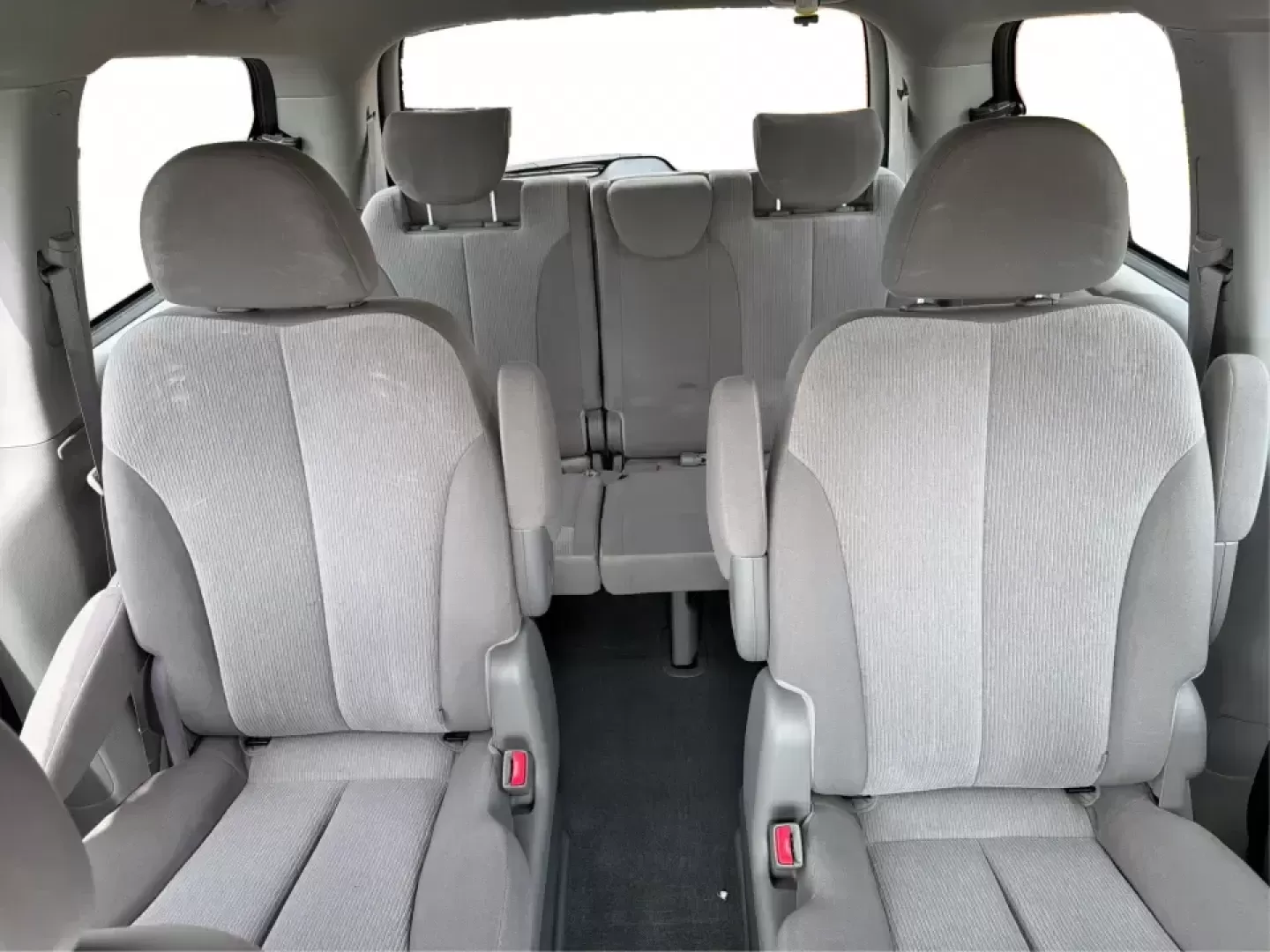 2012 Kia Sedona LX (KNDMG4C78C6) with an 3.5L V-6 DOHC engine, 5-Speed Automatic transmission, located at 1184 Kauffman Ave, Fairborn, OH, 45324, (937) 908-9800, 39.807072, -84.030914 - Picture the next family road trip, soccer Saturday, or airport pickup where everyone actually fits comfortably-plus there's room left for groceries, strollers, and weekend gear. This 2012 Kia Sedona LX in Aurora Black is built for real life: school drop-offs, long commutes across the Miami Valley, a - Photo#14