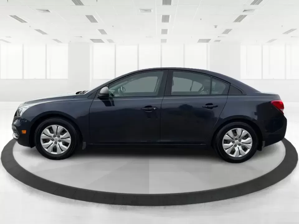 2016 Chevrolet Cruze Limited LS Auto (1G1PC5SG5G7) with an ECOTEC 1.8L I-4 DOHC engine, 6A transmission, located at 1099 N County Rd 25A , Troy, OH, 45373, (937) 908-9800, 40.057079, -84.212883 - Need a dependable, fuel-friendly commuter that can handle daily drives from Troy to Dayton, school drop-offs, and the occasional weekend getaway without draining your budget? This 2016 Chevrolet Cruze Limited LS Auto is the kind of practical sedan that fits real life-easy to park downtown, comfortab - Photo#5