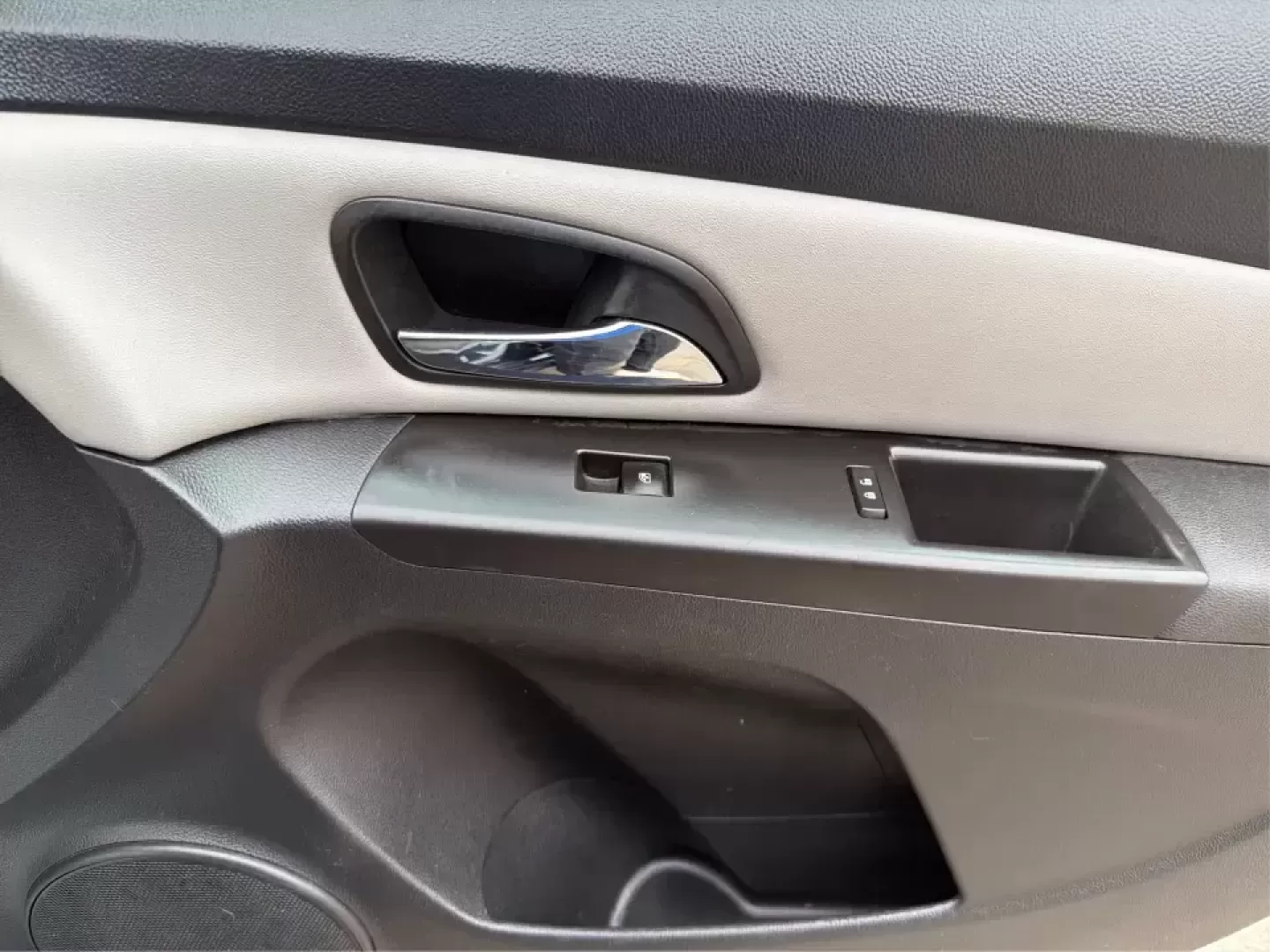 2016 Chevrolet Cruze Limited LS Auto (1G1PC5SG5G7) with an ECOTEC 1.8L I-4 DOHC engine, 6A transmission, located at 1099 N County Rd 25A , Troy, OH, 45373, (937) 908-9800, 40.057079, -84.212883 - Need a dependable, fuel-friendly commuter that can handle daily drives from Troy to Dayton, school drop-offs, and the occasional weekend getaway without draining your budget? This 2016 Chevrolet Cruze Limited LS Auto is the kind of practical sedan that fits real life-easy to park downtown, comfortab - Photo#19