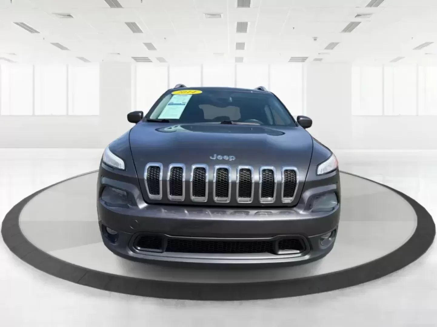 2014 Jeep Cherokee Latitude (1C4PJMCS8EW) with an 3.2L V6 DOHC 24V engine, 9-Speed Automatic transmission, located at 880 E. National Road, Vandalia, OH, 45377, (937) 908-9800, 39.891918, -84.183594 - Weekend escapes to Taylorsville MetroPark, snowy school drop-offs, or a comfortable daily commute down I75-this 2014 Jeep Cherokee Latitude is built for the Vandalia, OH lifestyle. With confident 4WD/AWD capability, a smooth 9Speed Automatic transmission, and a strong 3.2L V6 DOHC 24V engine, it's t - Photo#7