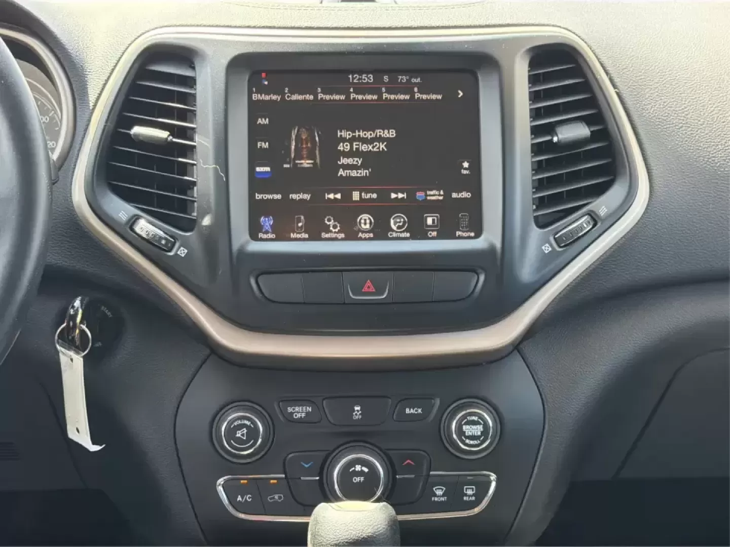 2014 Jeep Cherokee Latitude (1C4PJMCS8EW) with an 3.2L V6 DOHC 24V engine, 9-Speed Automatic transmission, located at 880 E. National Road, Vandalia, OH, 45377, (937) 908-9800, 39.891918, -84.183594 - Weekend escapes to Taylorsville MetroPark, snowy school drop-offs, or a comfortable daily commute down I75-this 2014 Jeep Cherokee Latitude is built for the Vandalia, OH lifestyle. With confident 4WD/AWD capability, a smooth 9Speed Automatic transmission, and a strong 3.2L V6 DOHC 24V engine, it's t - Photo#13