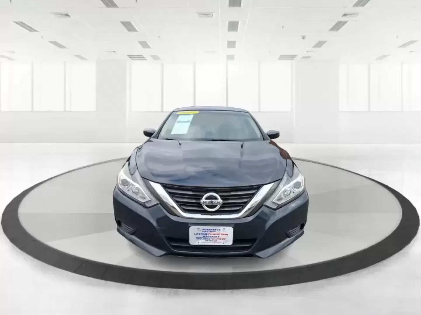 2017 Nissan Altima 2.5 S (1N4AL3AP8HC) with an 2.5L I-4 DOHC engine, CVT transmission, located at 1951 S Dayton Lakeview Rd., New Carlisle, OH, 45344, (937) 908-9800, 39.890999, -84.050255 - Need a dependable sedan that can handle the daily grind from Moraine to downtown Dayton, weekend errands around the Dayton Mall area, and the occasional road trip up I-75 without draining your budget? This 2017 Nissan Altima 2.5 S in eye-catching Storm Blue is built for real life-comfortable for lon - Photo#7