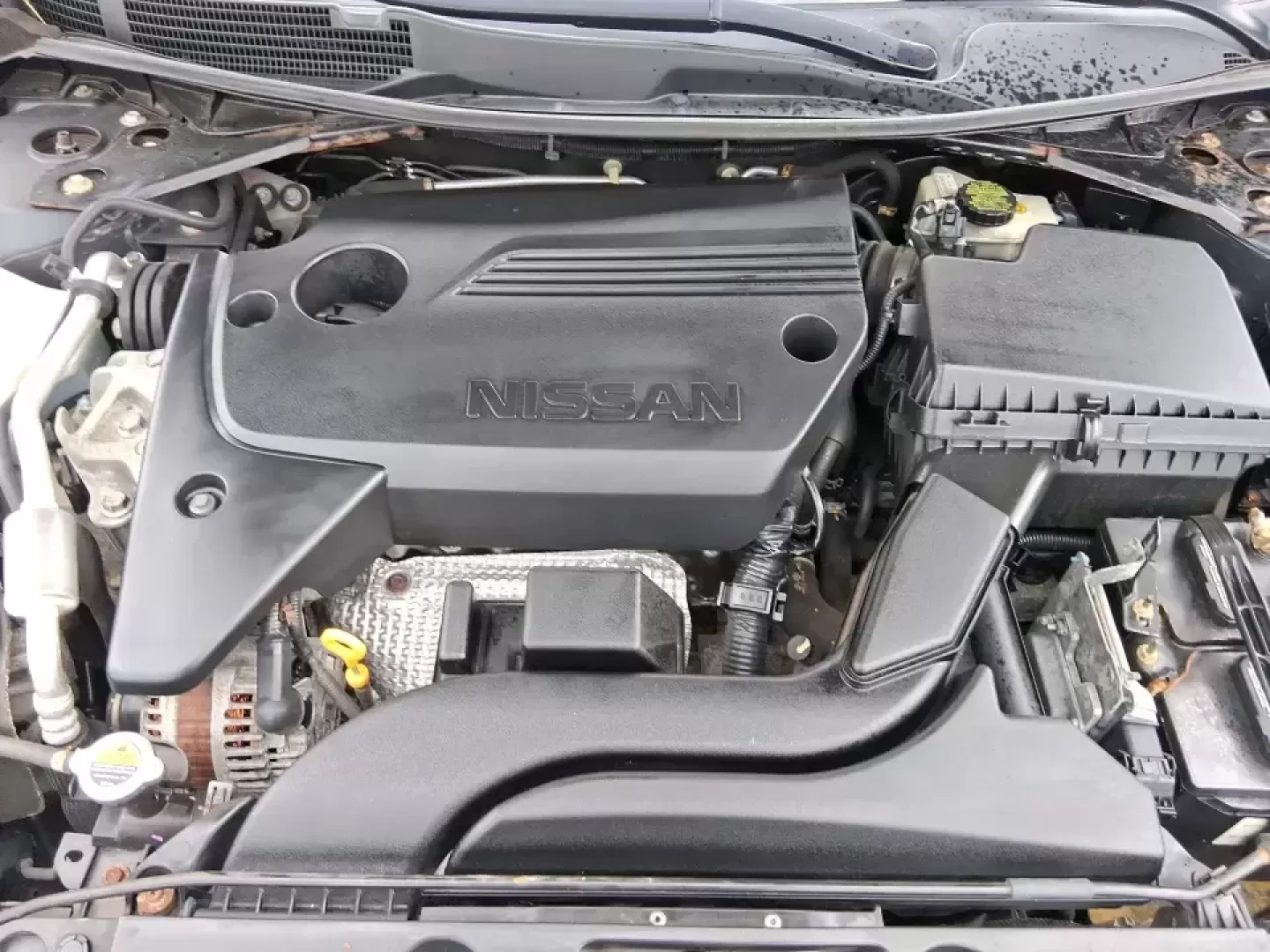 2017 Nissan Altima 2.5 S (1N4AL3AP8HC) with an 2.5L I-4 DOHC engine, CVT transmission, located at 1951 S Dayton Lakeview Rd., New Carlisle, OH, 45344, (937) 908-9800, 39.890999, -84.050255 - Need a dependable sedan that can handle the daily grind from Moraine to downtown Dayton, weekend errands around the Dayton Mall area, and the occasional road trip up I-75 without draining your budget? This 2017 Nissan Altima 2.5 S in eye-catching Storm Blue is built for real life-comfortable for lon - Photo#11